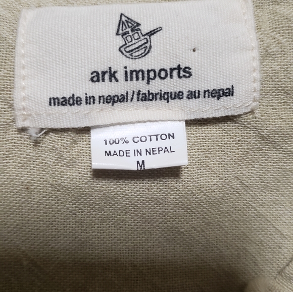 Ark Imports Men's khaki shirt. 100% cotton. Made in Nepal - Picture 3 of 6